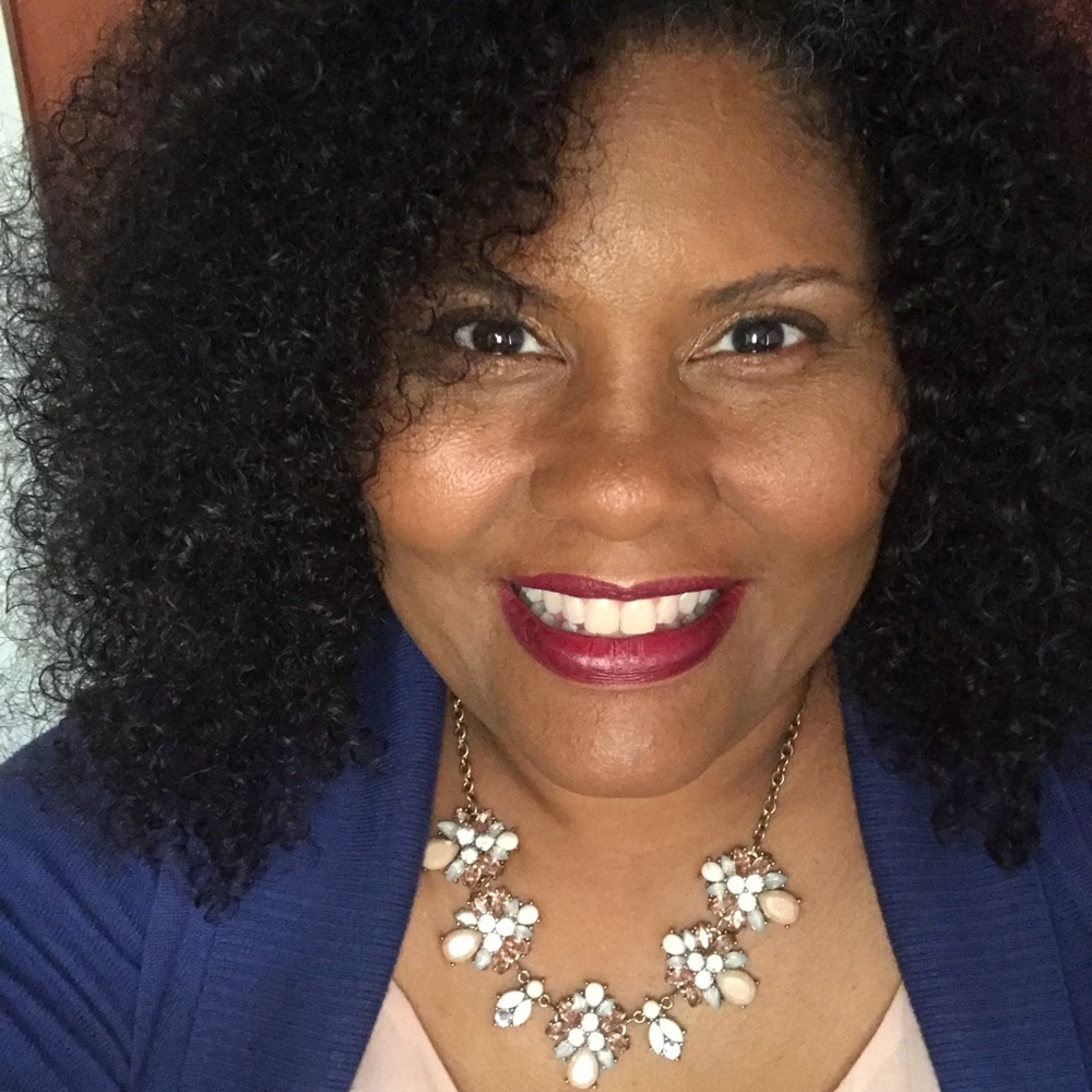Meet your Posher, Liz